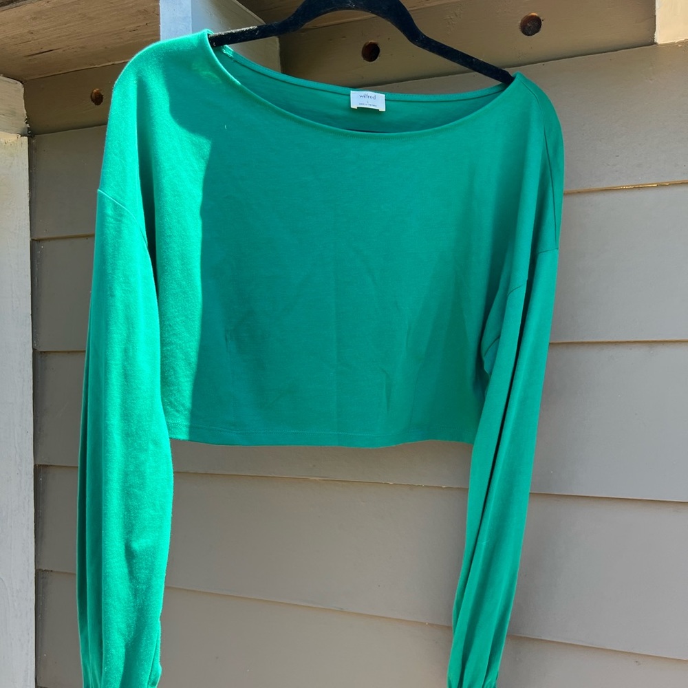 Aritzia Wilfred Green Long Sleeve Crop